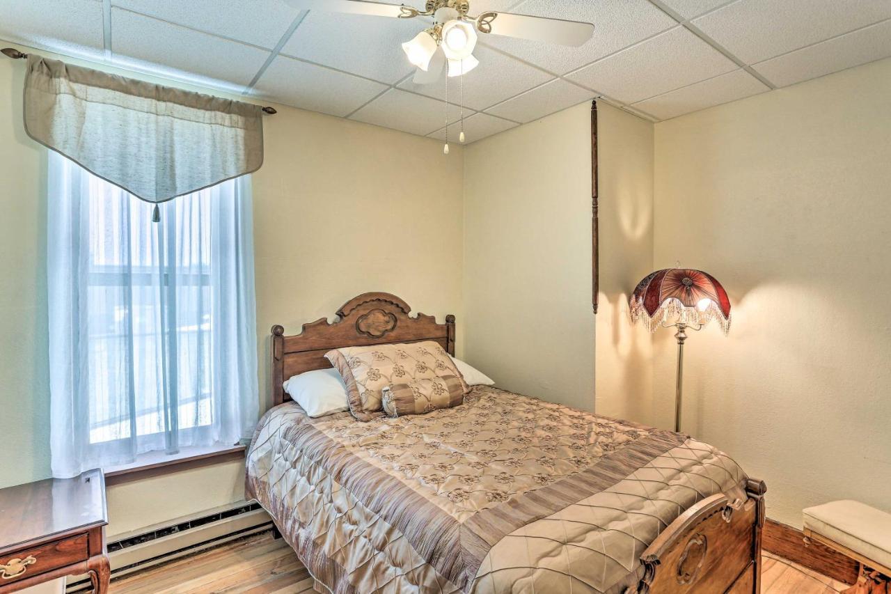 Custer Apt In Heart Of Town Shop, Dine, Hike エクステリア 写真