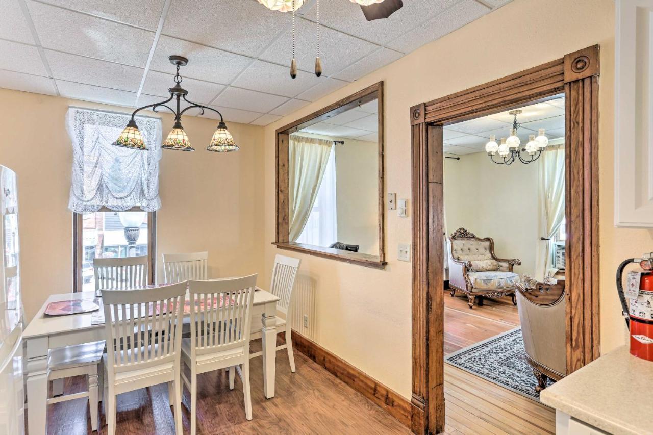 Custer Apt In Heart Of Town Shop, Dine, Hike エクステリア 写真