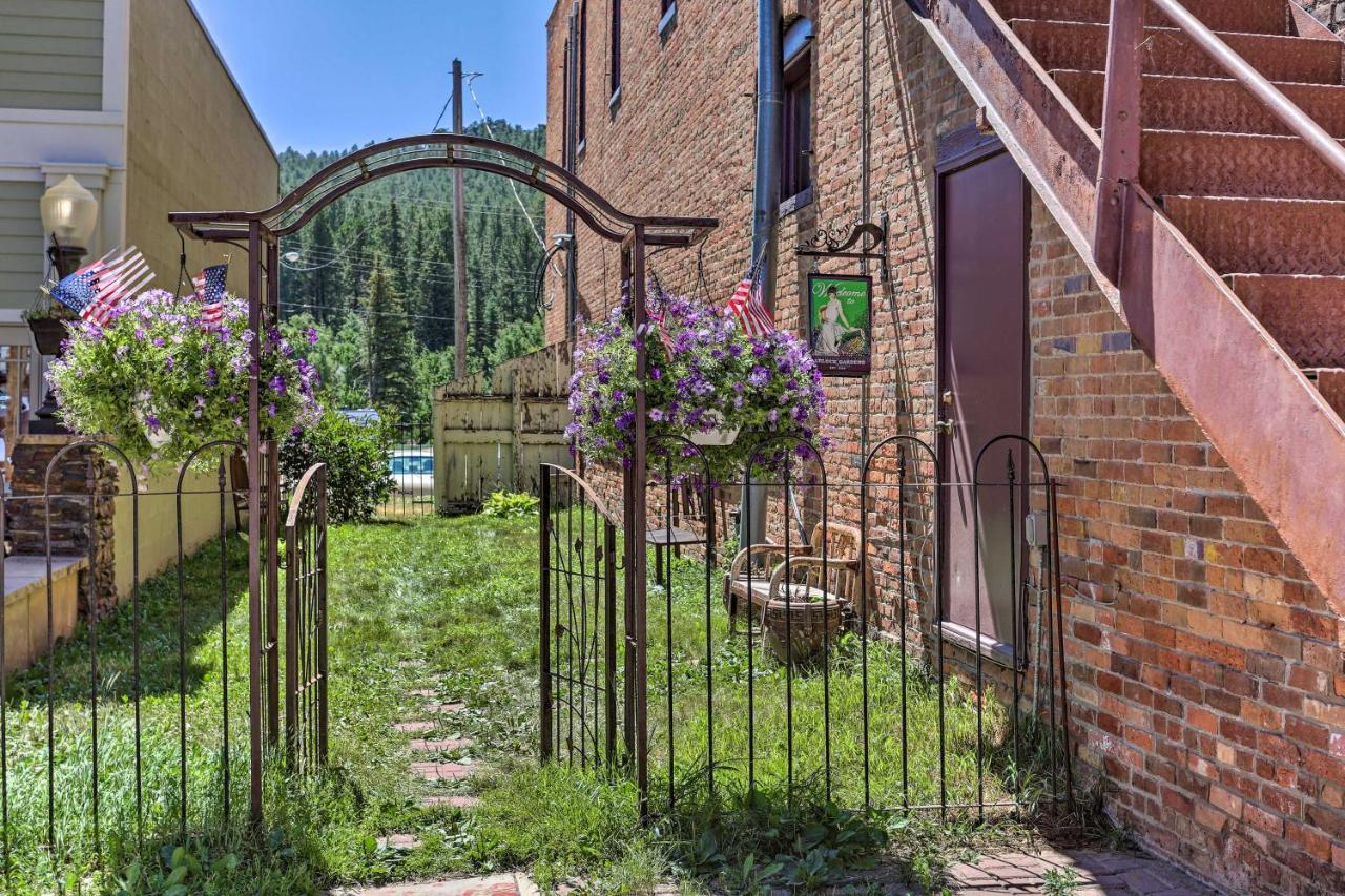 Custer Apt In Heart Of Town Shop, Dine, Hike エクステリア 写真